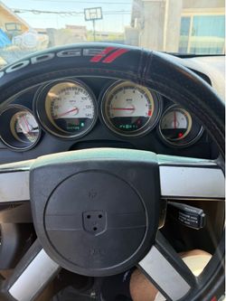 Dodge charger 2010 2.7 L