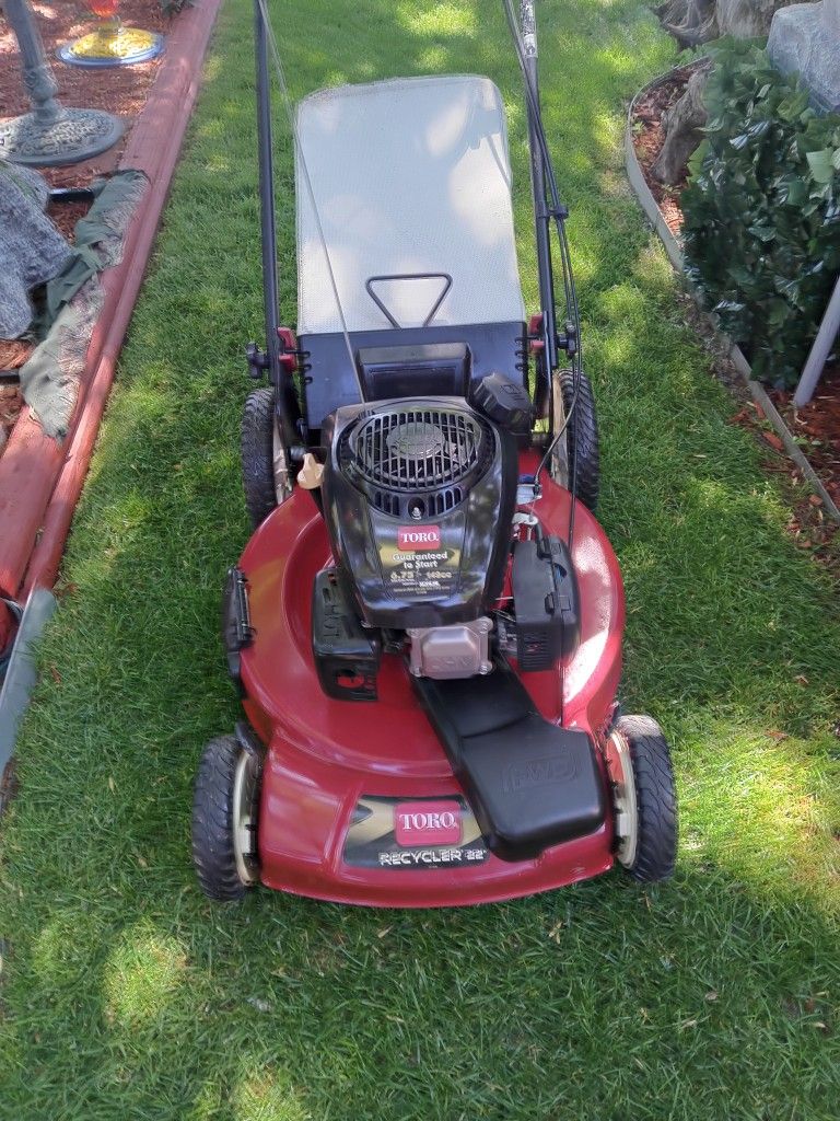Toro " Kohler" 6.75HP Self Propelled Lawnmower With Bag