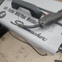 schumacher 145 turbo mig/flux welder 90441