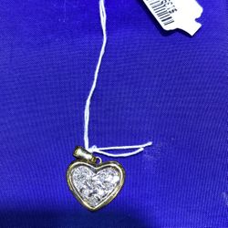 10KT Gold Diamond Heart Pendant 