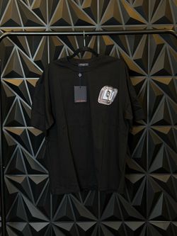 LV T-shirt