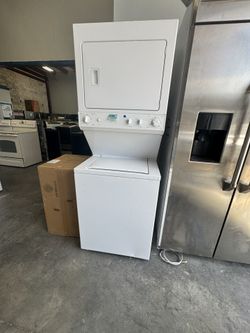 Washer And Gas Dryer 