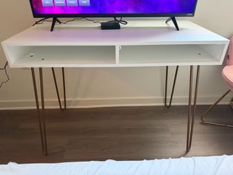 Desk/TV Stand