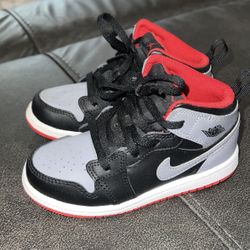 Toddler Jordan 1 Mid Black/ Cement Grey - Fire Red
