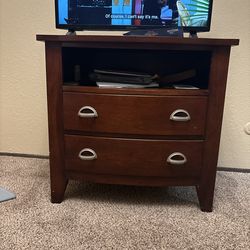 Dresser set