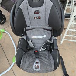 Britax Boulevard Cleck.tight Car Seat 