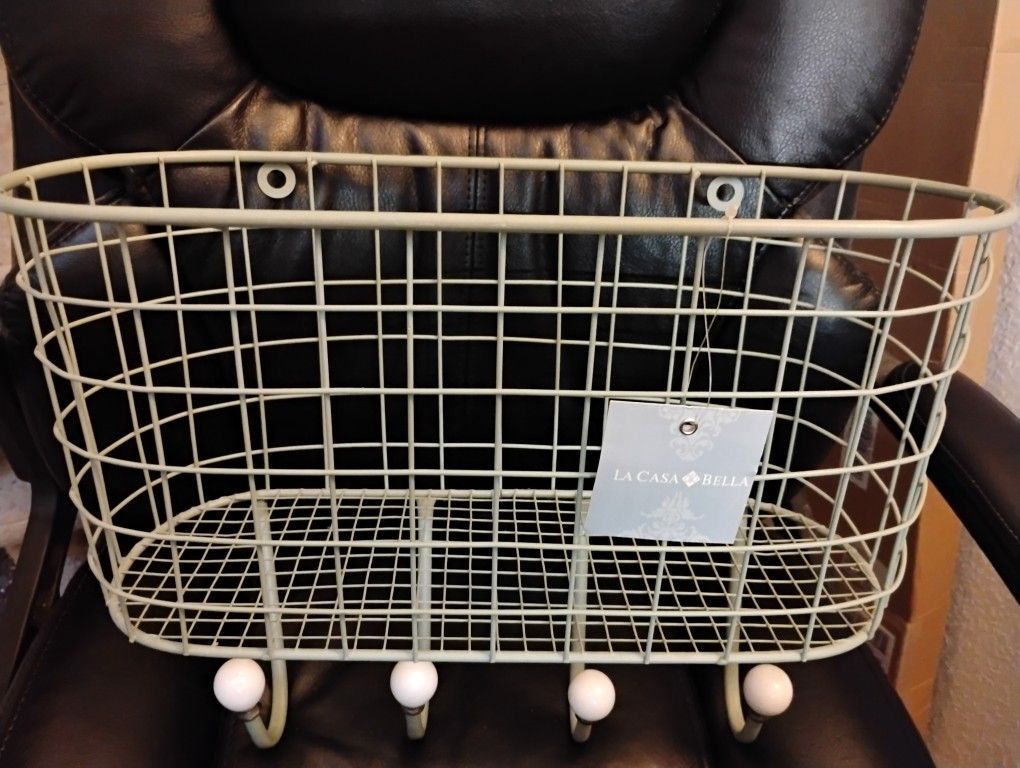 Metal Green Basket With 4 Hangers Made By LA CASA BELLA 