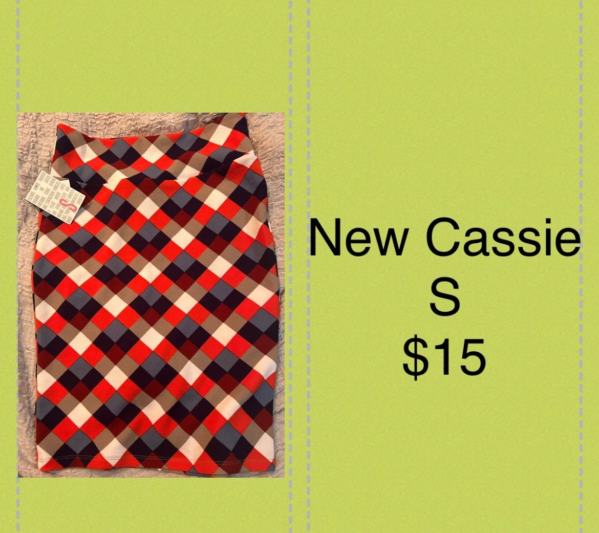Lularoe new Cassie