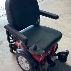 Pride Jazzy 600 ES Power Wheelchair
