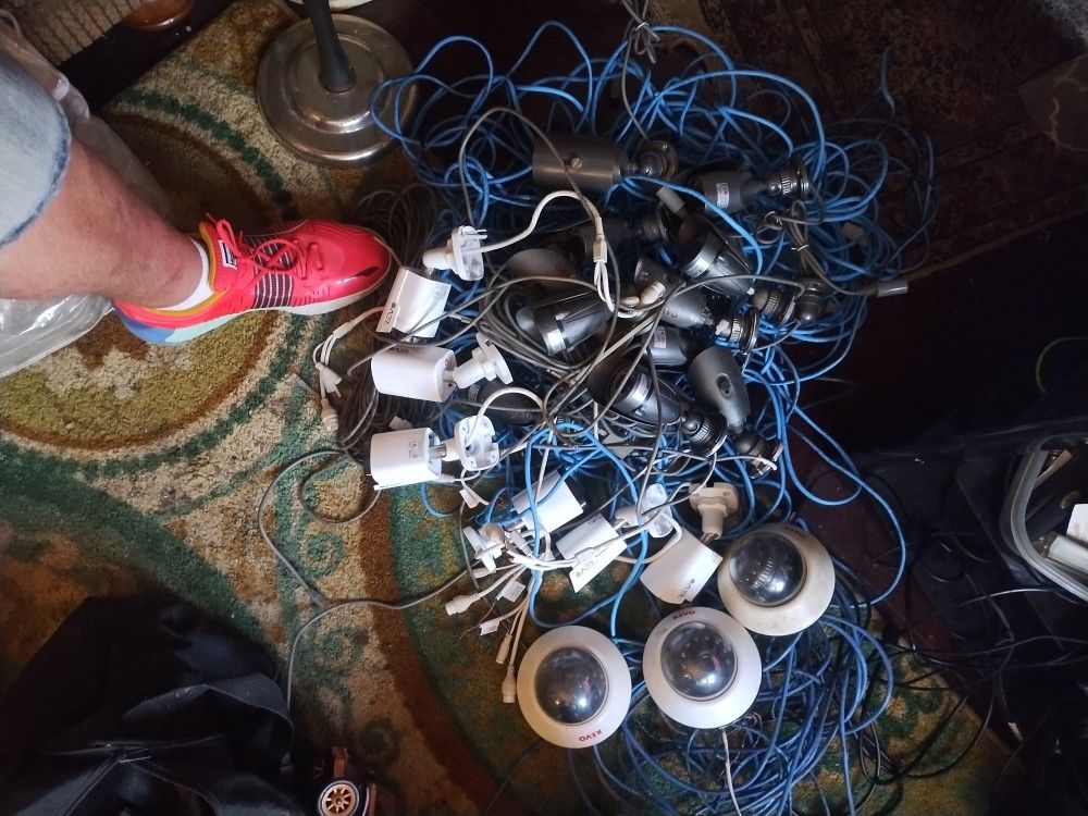 Revo Cameras Inside Outside With Wires 19 Cameras Total