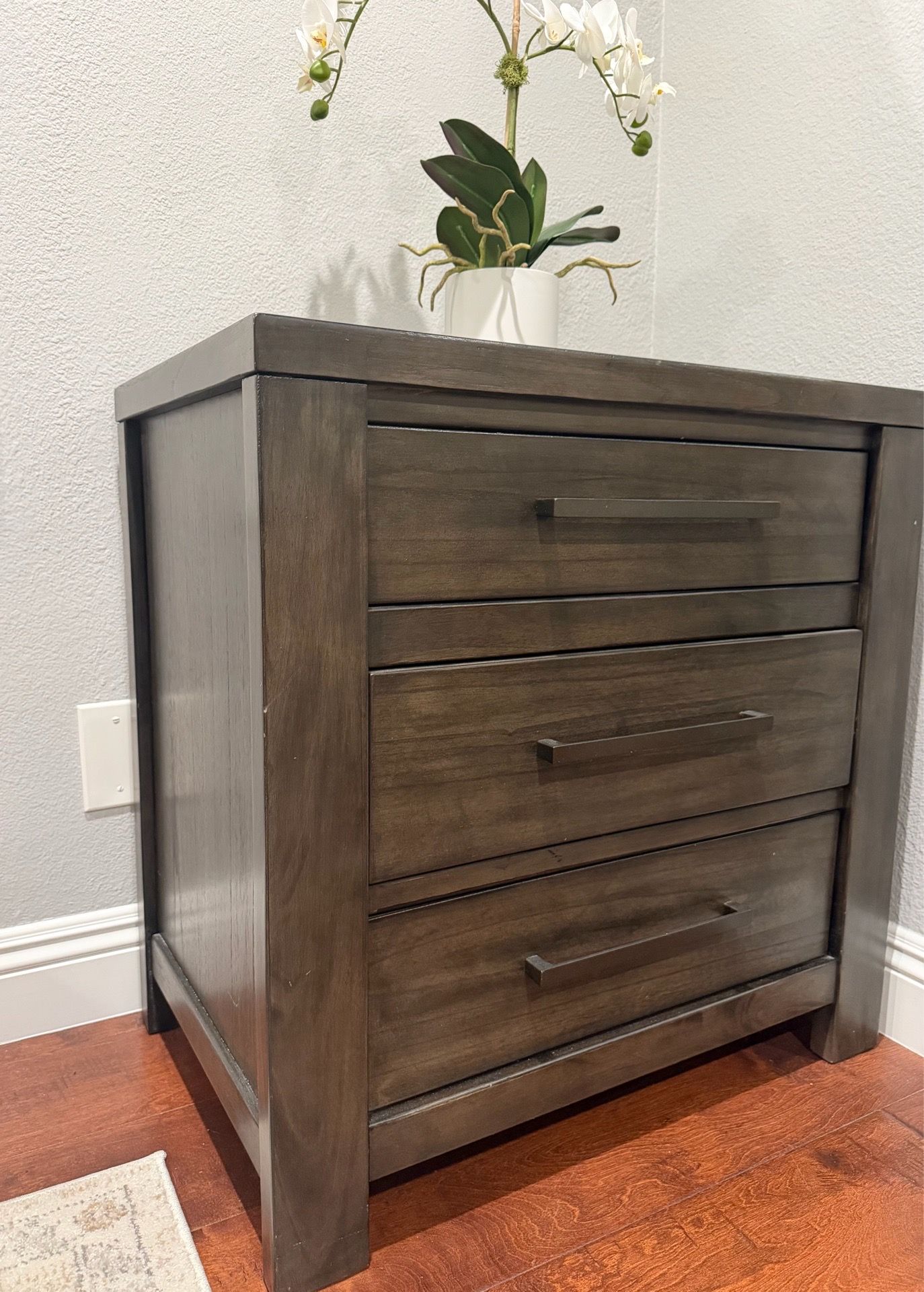 3 drawer nightstand dark gray