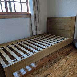Toddler Bed with headboard and mattress 