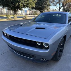 DODGE CHALLENGER SXT