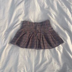 Children’s Place mini pleated brown skirt.