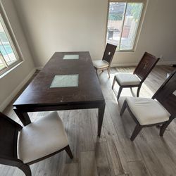 Table And Chairs 