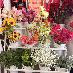 flowers valentines custom