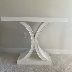 Elegant Console Table - Excellent Condition, barely used