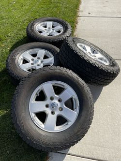 17” Inch Dodge Wheels & Tires