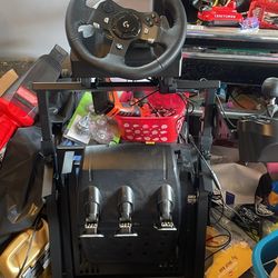 Logitech G920 racing simulator 