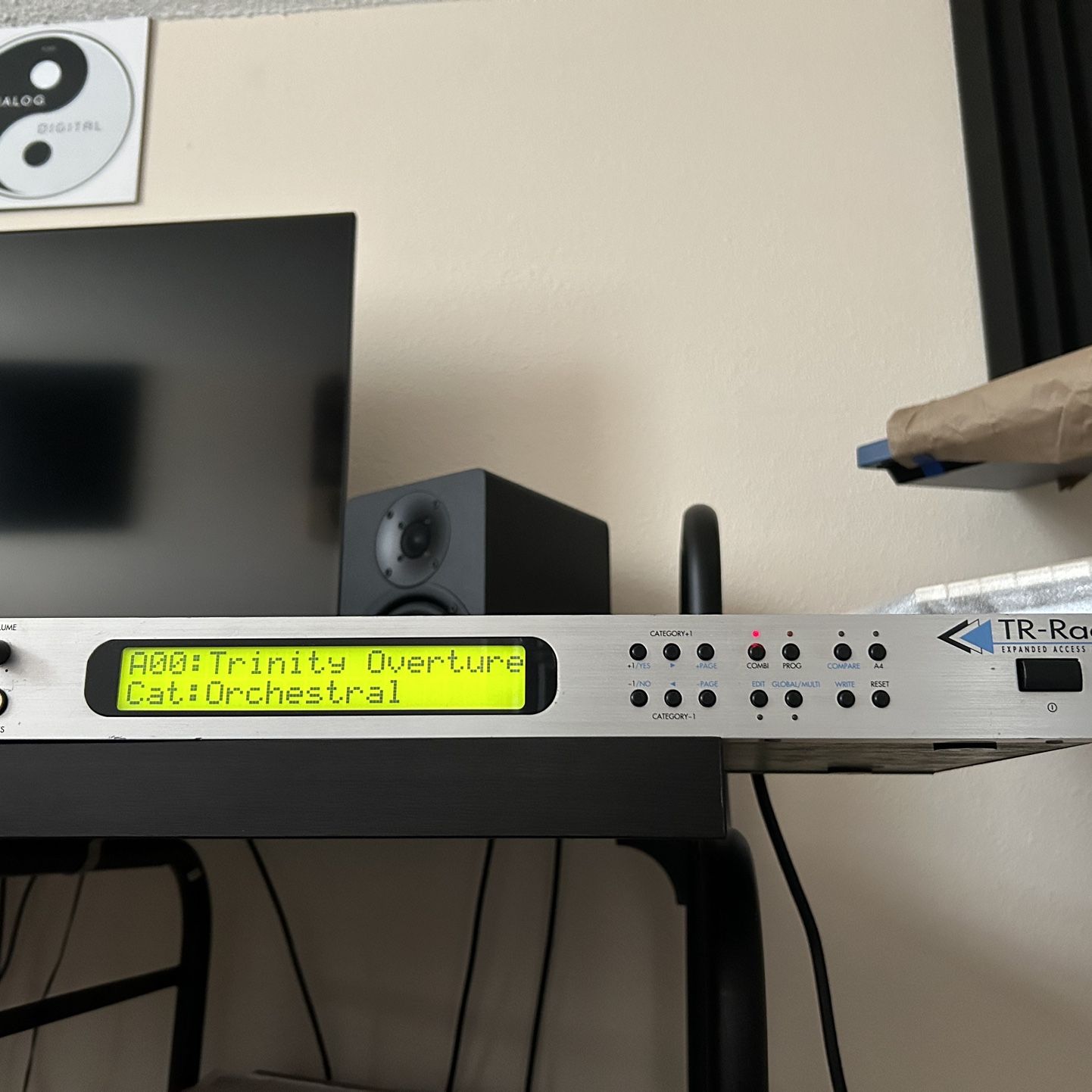KORG TR-Rack 音源モジュール 美品 レア Korg TR-Rack Synthesizer