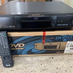 SONY DVP-S530D Surround Sound DVD Player 