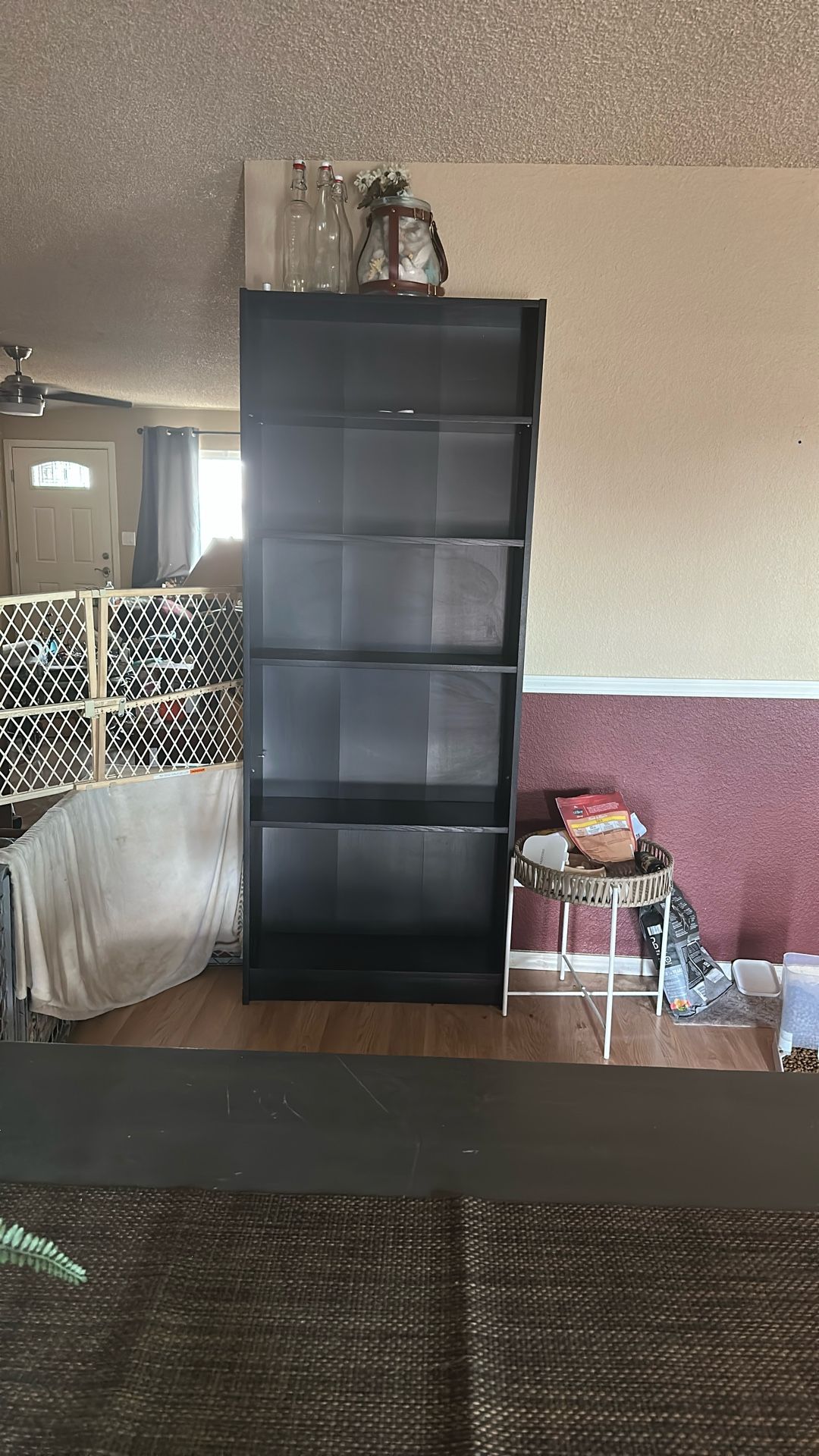 Black Shelf