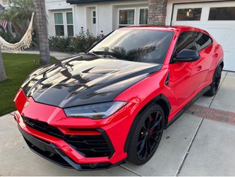 Carbon Fiber Good That Fits Lamborghini Urus