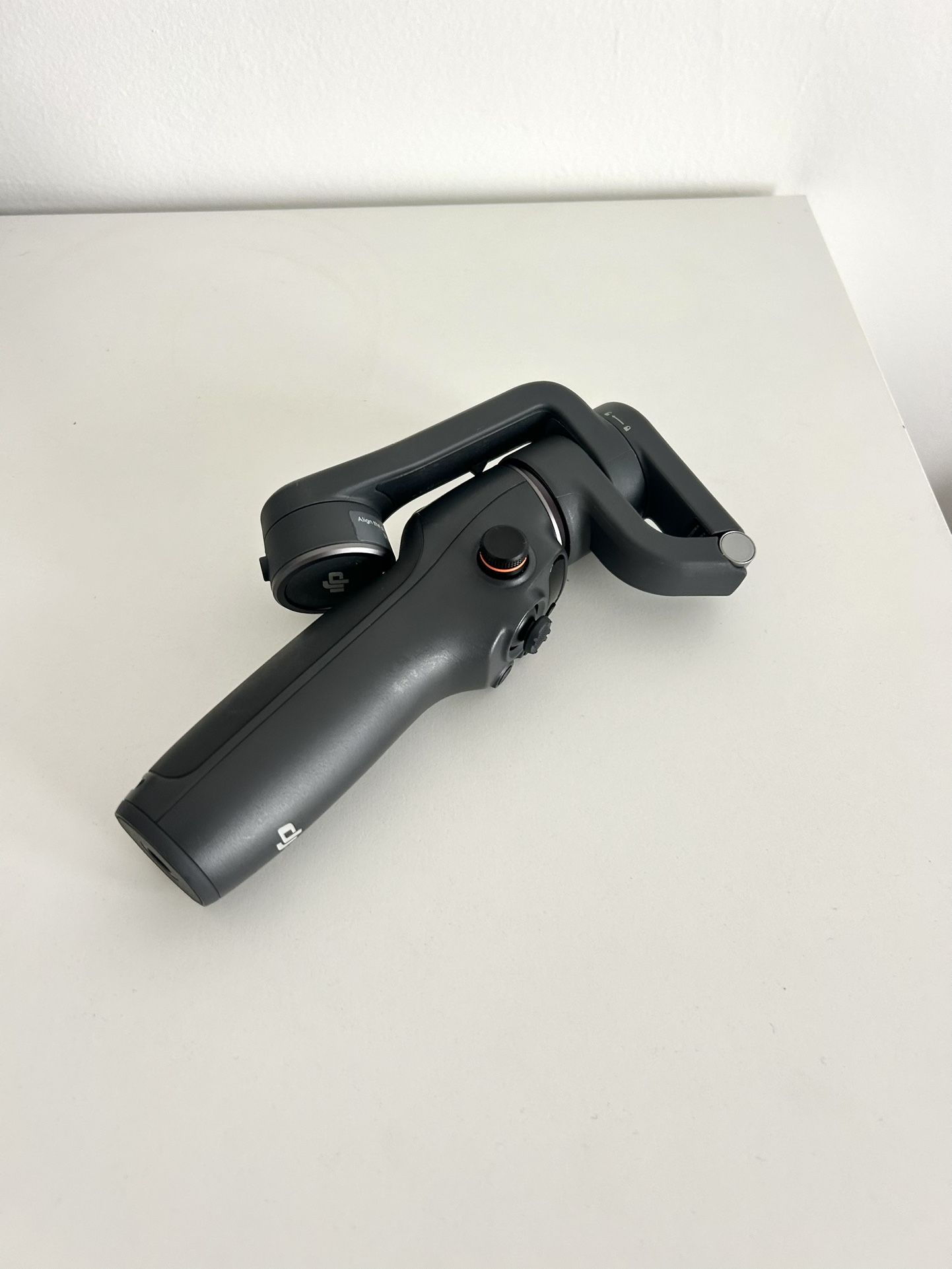 DJI Osmo Mobile 6 Gimbal Stabilizer - DJI Refurbished - Unused, Excellent
