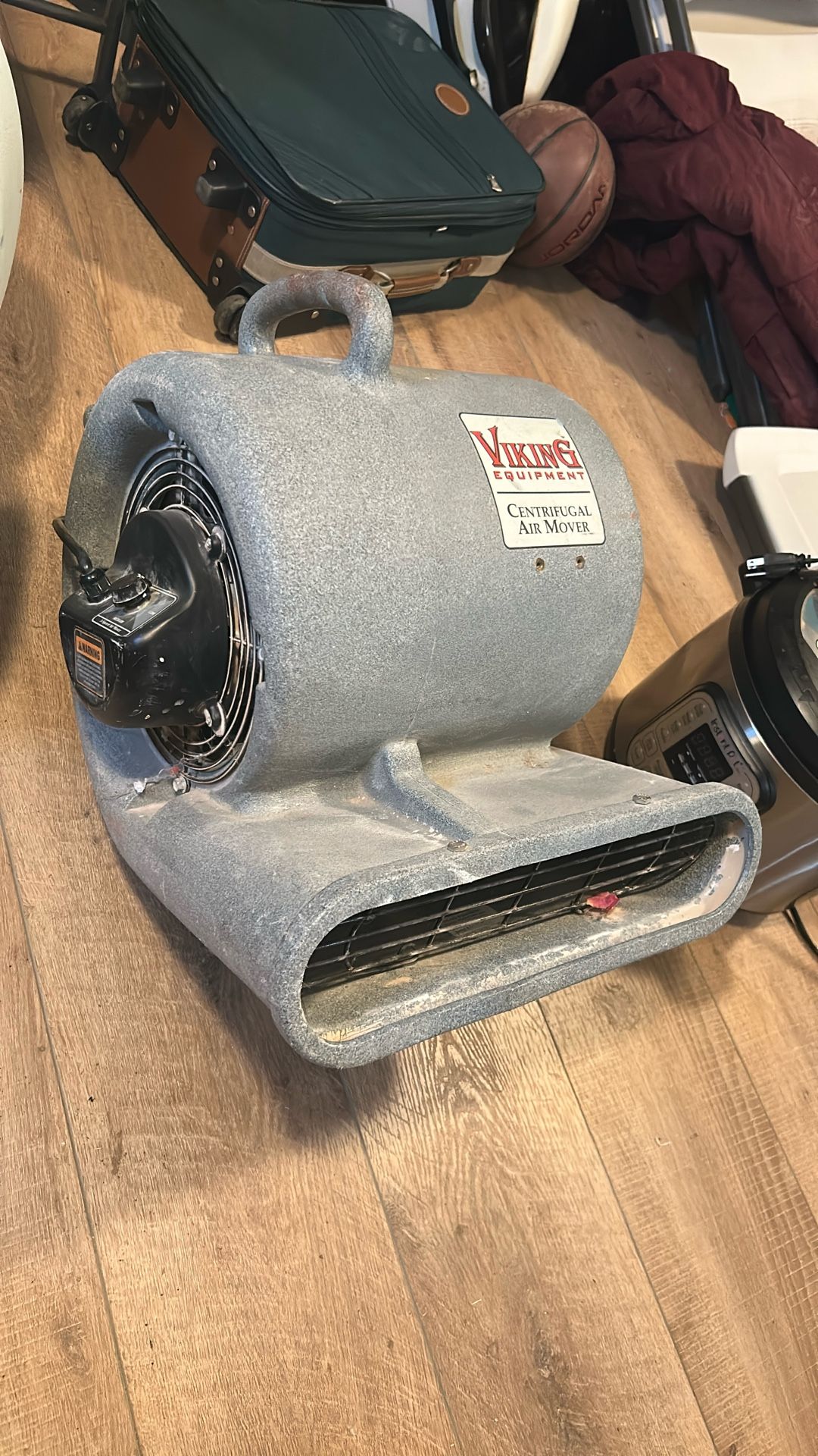 Centrifugal Air Mover