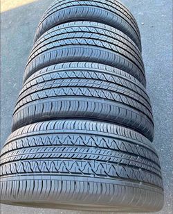 255/45/19 Continental vendo un set de llantas usadas excelente condiciones de vida las 4 ✅🤩I am selling a set of used tires, all 4 in excellent livin