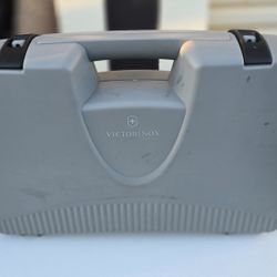VICTORINOX KNIFE CASE