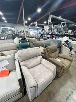 🛋️ Costco Furniture & Appliance Liquidation