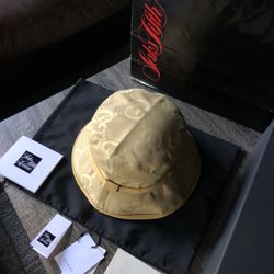 GUCCI BUCKET HAT