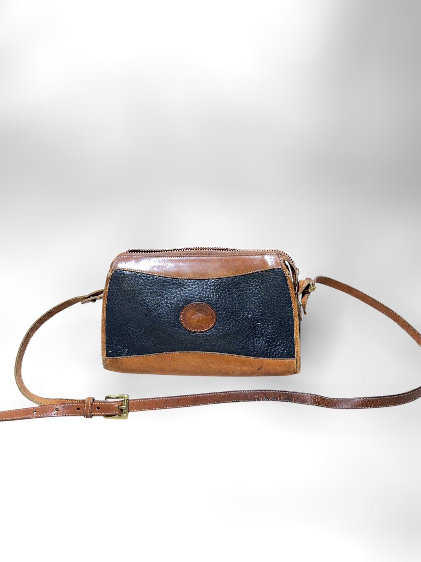 Vintage 80’s Dooley And Bourke Over The Shoulder Leather Handbag