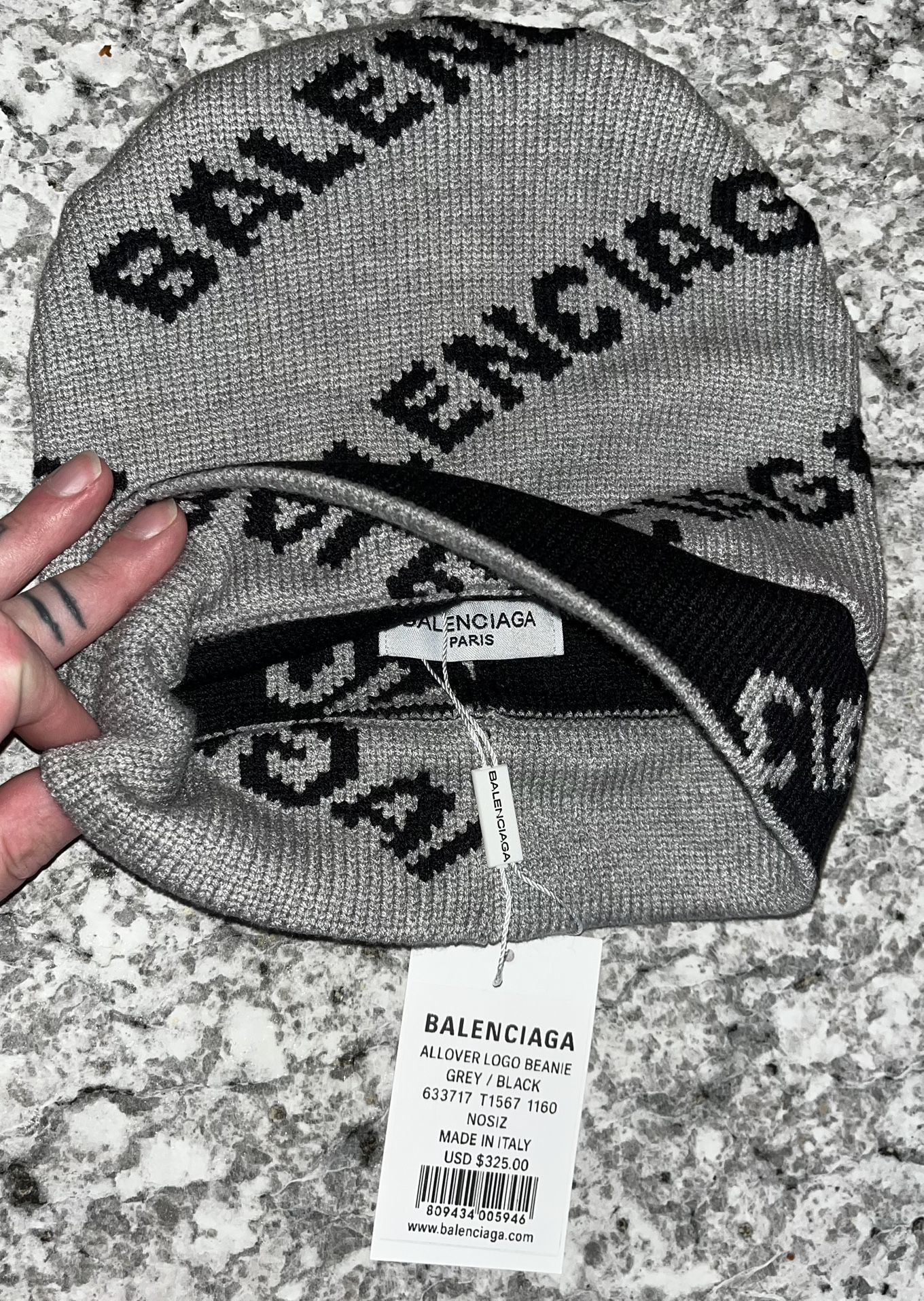 Balenciaga AllOver Logo Beanje GRAY / Black