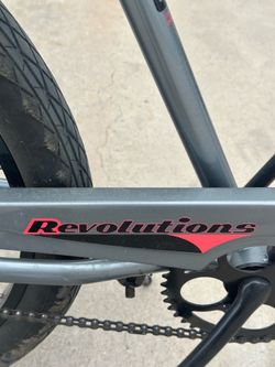 Revolutions sun beach cruiser.