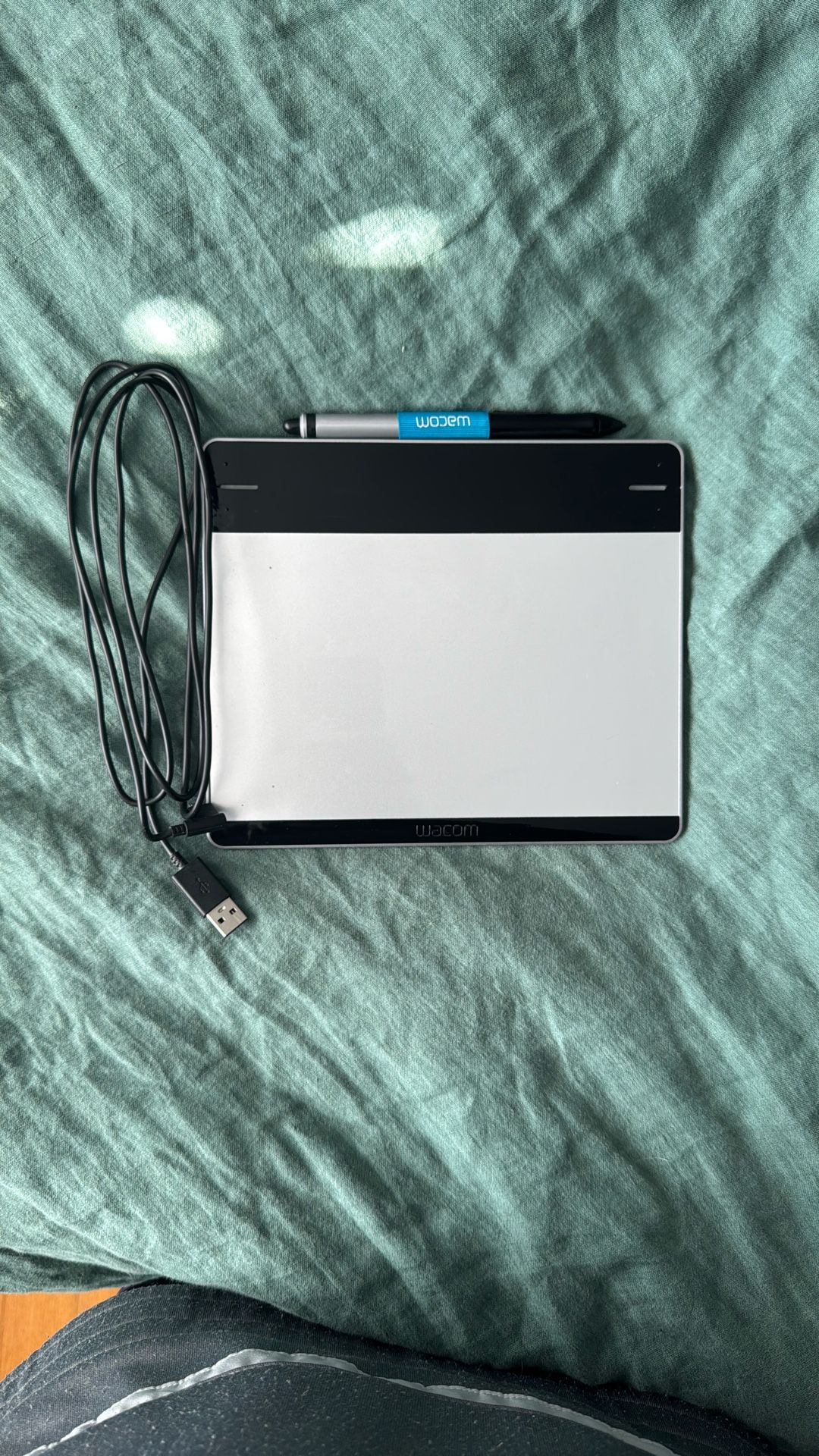 Wacom Intuos Pen Tablet CTH-480