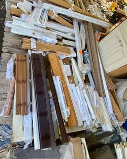 MANY WINDOW BLINDS NEVER USE DIFFERENT SIZE HAVE BAMBOO ROLLING BLINDS  TOO ..HIGH QUALITY MATERIAL