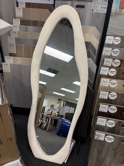 Wavy Mirror