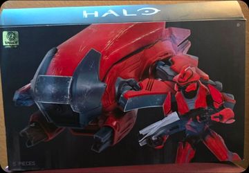 Halo Vault Limited Edition Figure Set