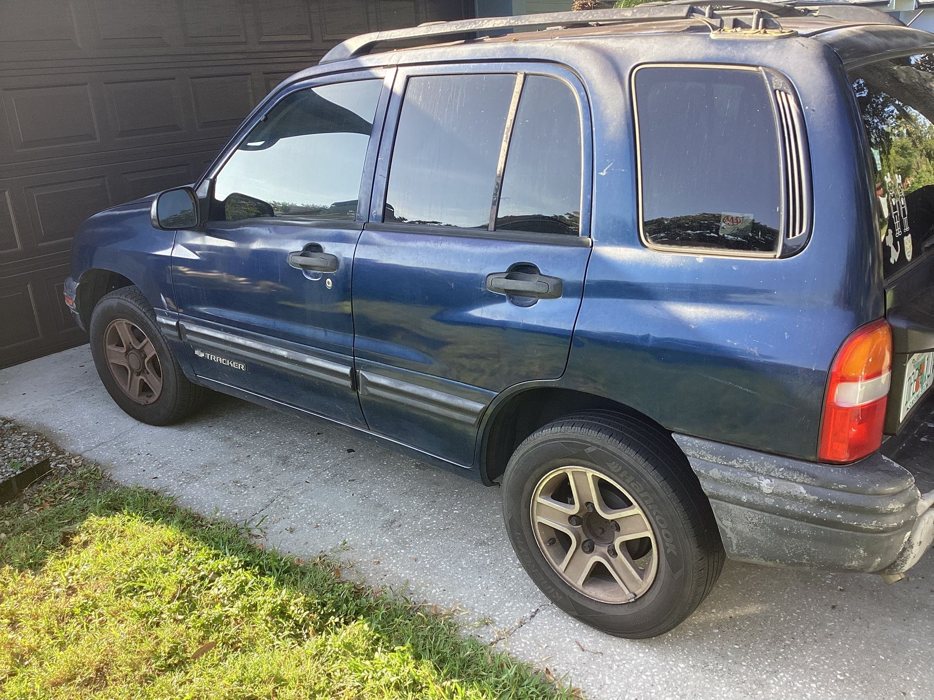 2001 Chevrolet Tracker