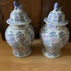 Gorgeous Vintage Chinese Jars