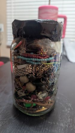 Jewelry jar