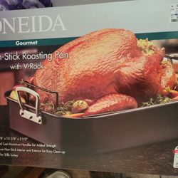 Oneida Roasting Pan
