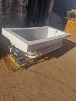 Whirlpool jet bathtub..