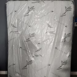 Mattress Queen Size New