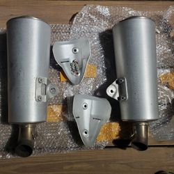 DUCATI monster 696 STOCK EXHAUST MUFFLER CAN 