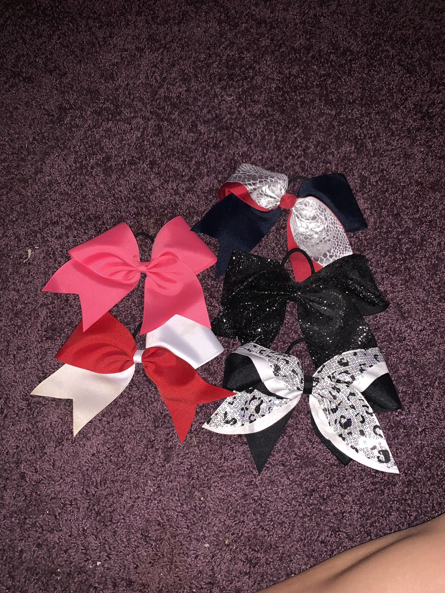 Set of cheer bows