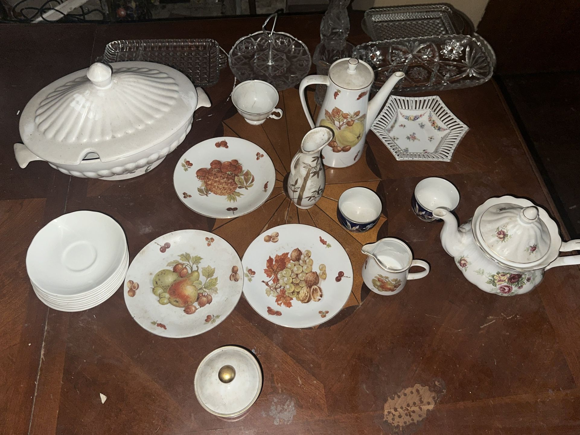 Collectibles / Antiques 