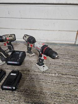 🔥 Power Tool Bundle – 3 Drills + Cordless Saw! 🔥
💥 Great Deal – Everything Works Perfectly!
Selling a complete tool bundle ALL TOGETHER:
🔧 3 ×